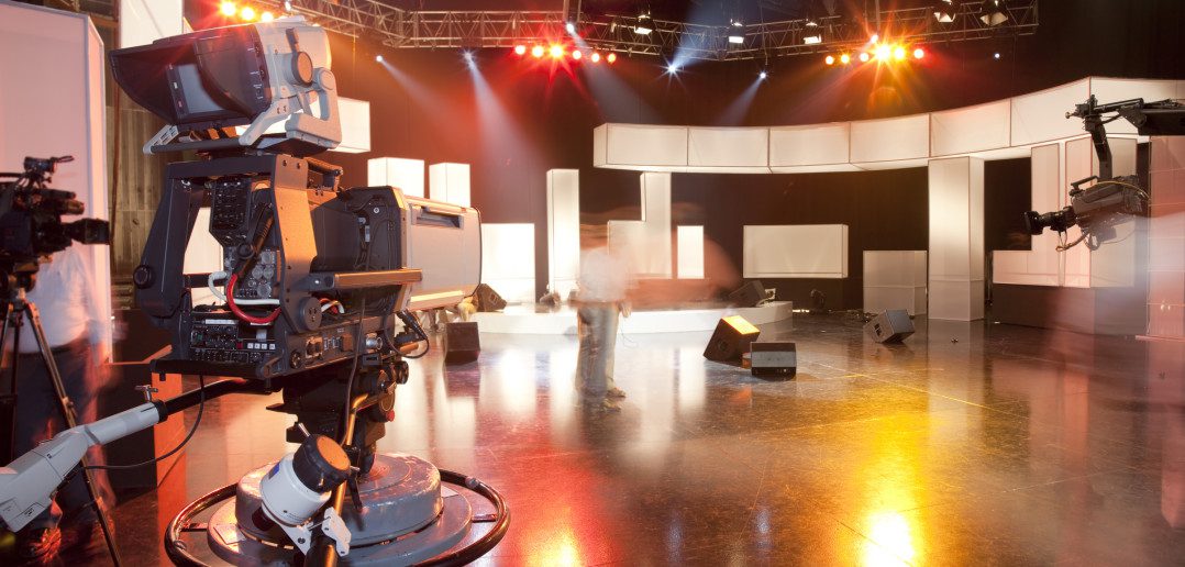 TV studio © Ralf Hettler / Getty Images