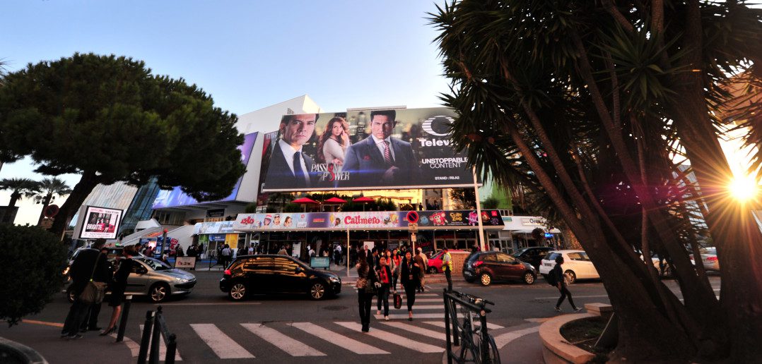 MIPCOM 2015 © DESJARDINS/IMAGE & CO